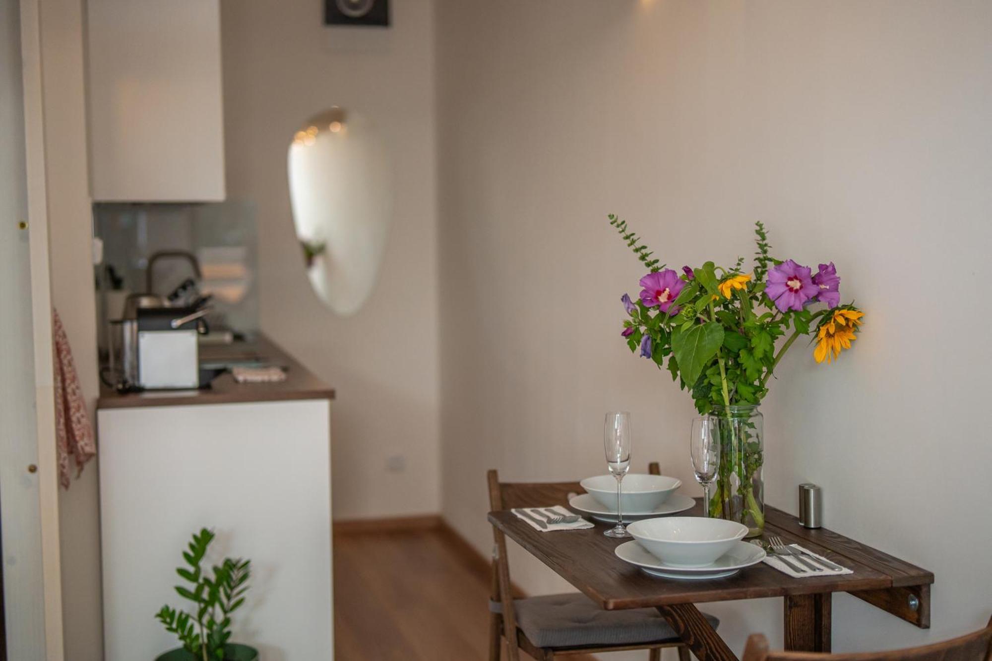 Apartman Spaleny Mlyn Lisnice Eksteriør billede